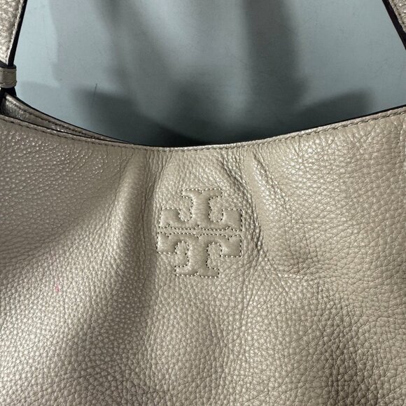 Tory Burch Taylor Triple-Compartment Tote in Chalk Gray - Picture 2 of 14
